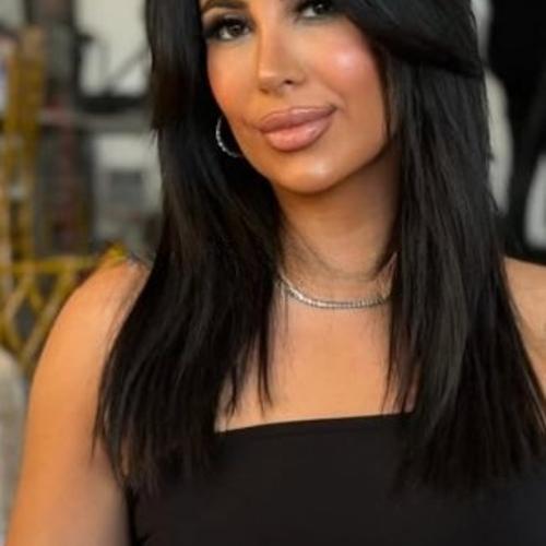 Emma — 바쿠 에스코트