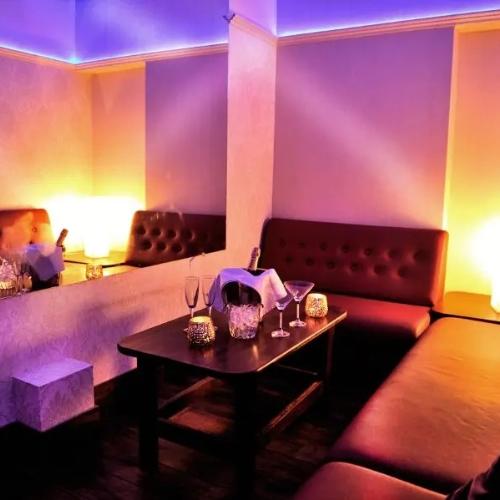 Marilyn Night Club — erotic venue in Budapest