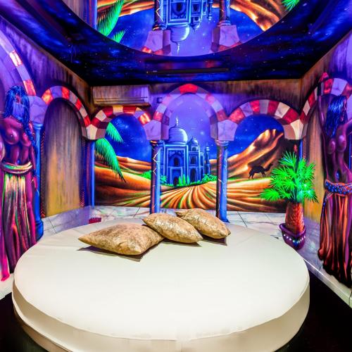 L'absolu Forever — erotic venue in Mougins