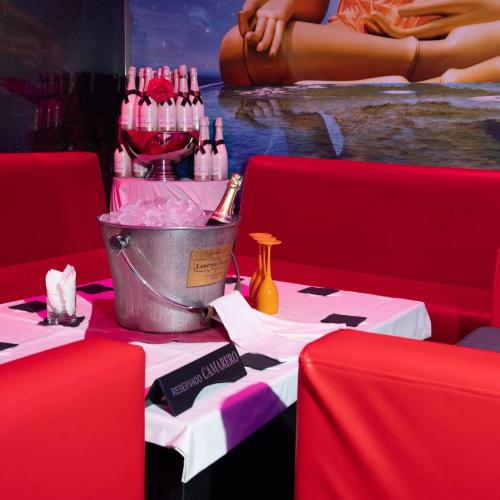 Le Paradise — erotic venue in La Jonquera