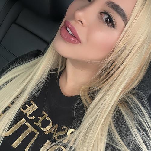 Adhara — مرافقة في ميونخ، الصورة 5