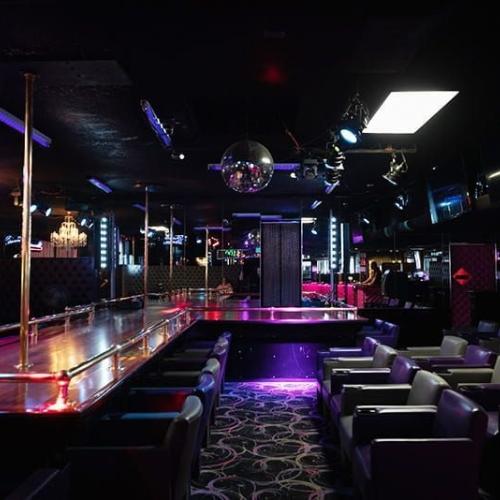 The Pink Poodle — Erotik-Location in San Jose, Foto 3