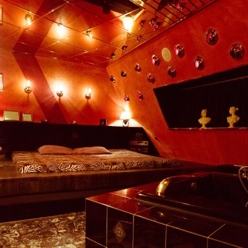 Huize Sandra — erotic venue in Breda