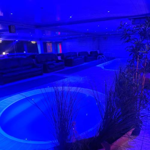 Pandora — erotic venue in Leeds