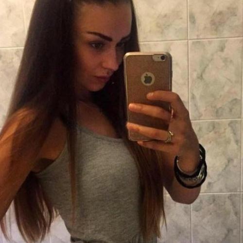 Arianna — escort à Cologne