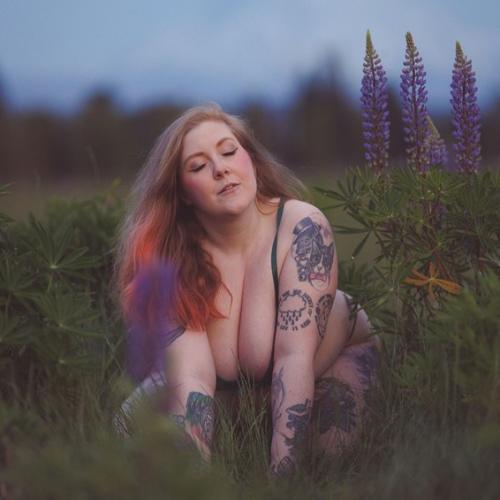 Emmadarling — kísérő itt: Seattle
