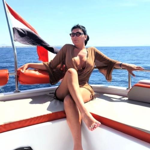 Lela — escort in Baku
