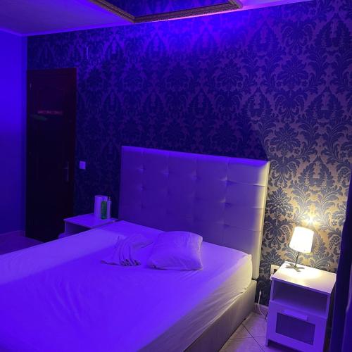 La Mansion Figueres — erotic venue in Figueres