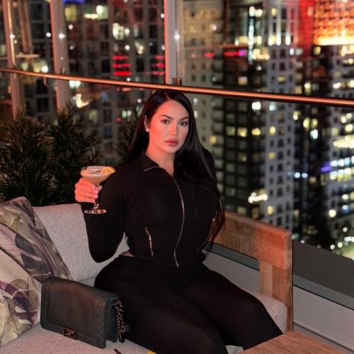 Zoeybankz — escort in Charlotte
