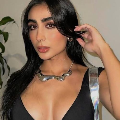 Camila — escort in San Sebastián