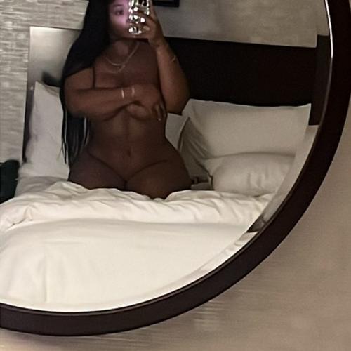 Clarissalove — eskort v Detroit