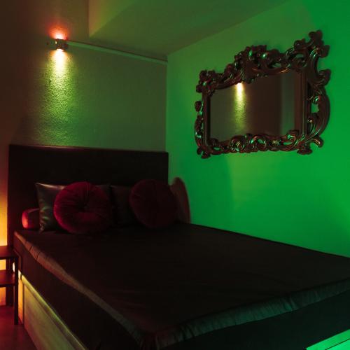 Honey Girls Bcn — erotic venue in Barcelona