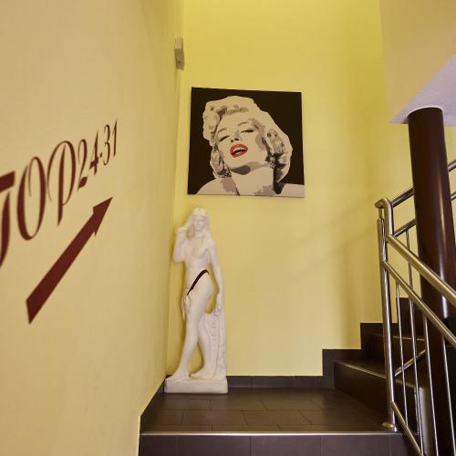 Laufhaus Kontakt-zentrum — erotic venue in Vienna, photo 10
