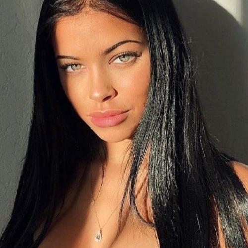 Xandra — escort in Bucharest