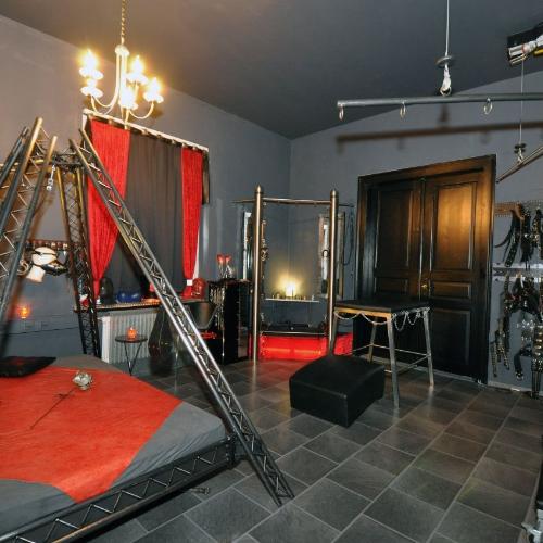 Domicile Dark Emotion — lokal erotyczny w Augsburg, zdjęcie 3