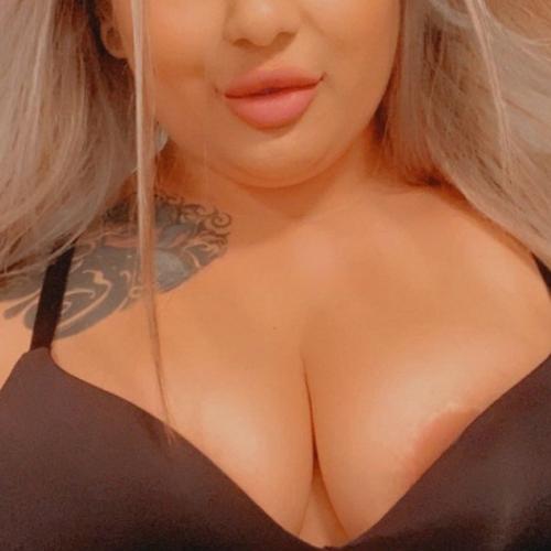 Koncy — escort a Amburgo