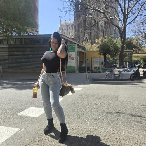 Natasha — eskorta w Barcelona
