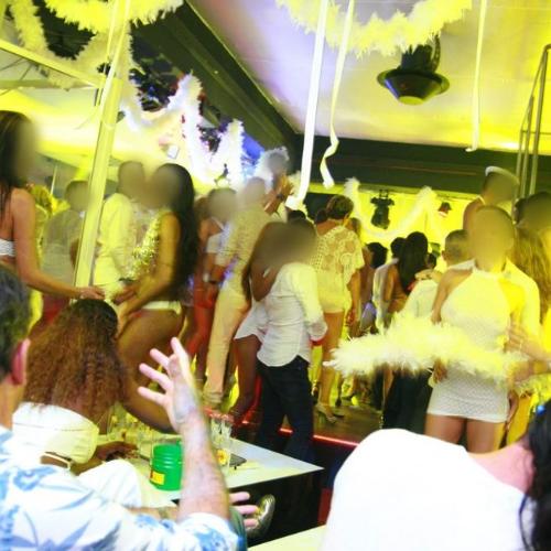 Le Glamour — Agde 성인 업소