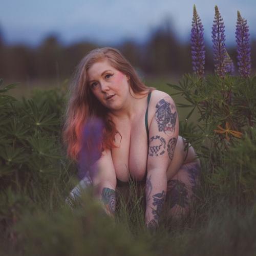 Emmadarling — kísérő itt: Seattle