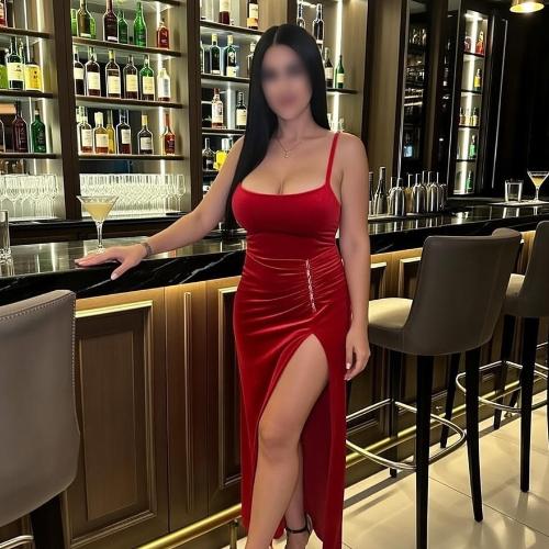 Ariah Adams — Escort in Perth