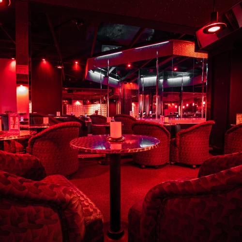 The Playground Cabaret — erotický podnik v Seattle