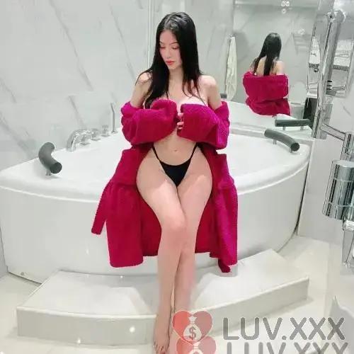 FILIPINAA