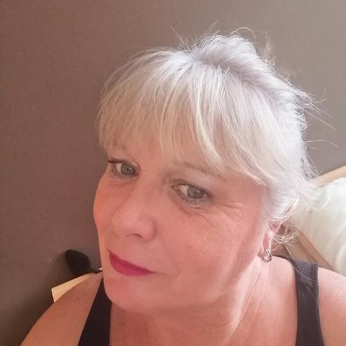 Janka Milf Anál — Escort in Pezinok