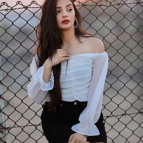 Young & Hot Collage Girls in Islamabad 03330000929
