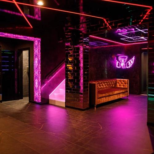 Elysium Swingers Club — Erotik-Location in Marki