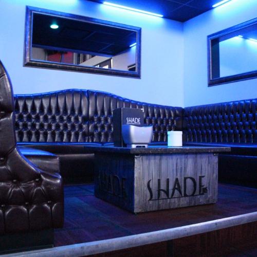 Shade Gentlemen's Club — erotický podnik v Edmonton