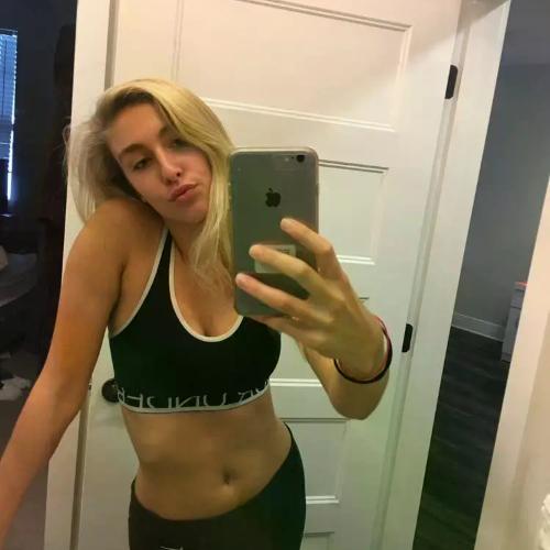 Nadia 