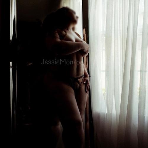 Jessiemonroexo — eskorte i Chula Vista