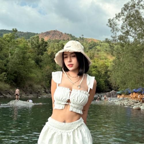 Zia — escort in Singapore