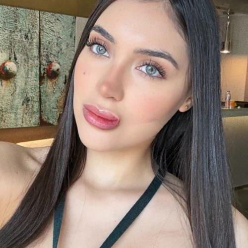 Valeria — escort in Geneva