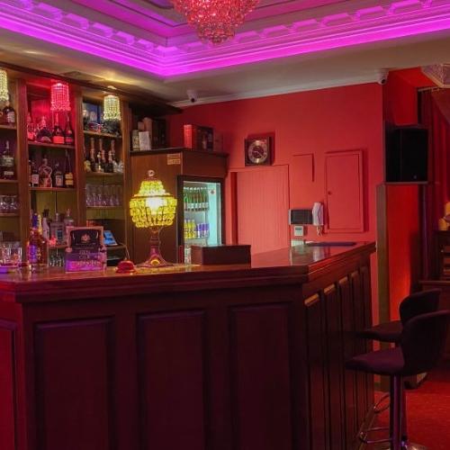 Eden Night Club — Humenné şehrinde erotik mekan