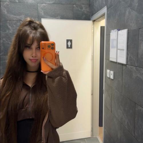 Henny — 리야드 에스코트, 사진 5