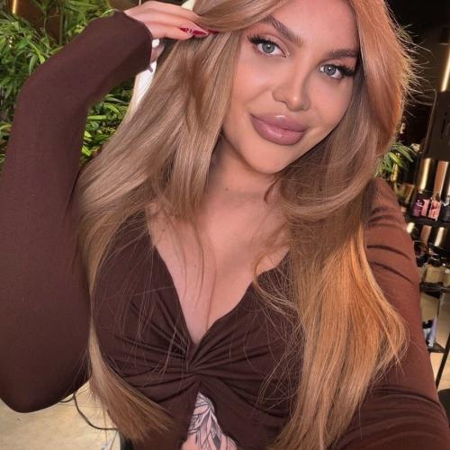 Zara — escortă în București