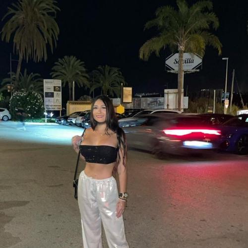 Mari — escort in Kuwait City