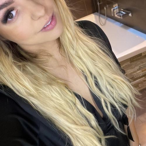 Queen Viktoria — 베른 에스코트