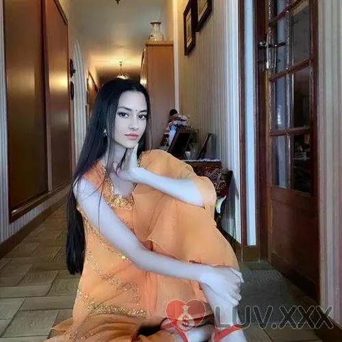 Dubai Models