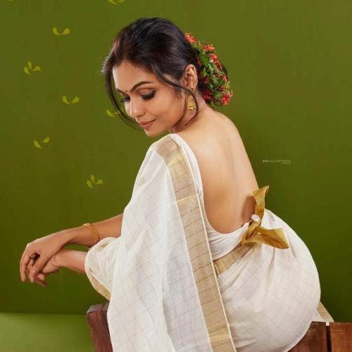 Dubai Escort	+971562467074