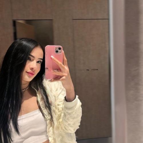 Lili Suarez — مرافقة في لايبزيغ، الصورة 2