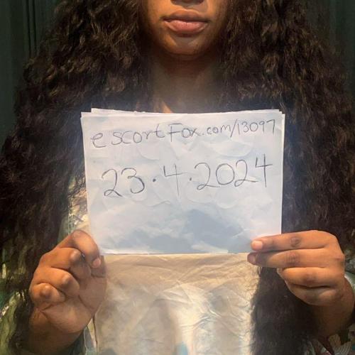 MEET AMAZING NICOLE