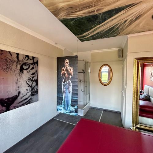 Diamond Lounge — erotický podnik v meste Ženeva, foto 12