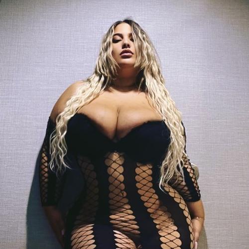Exotic Cindy — kísérő itt: Dallas