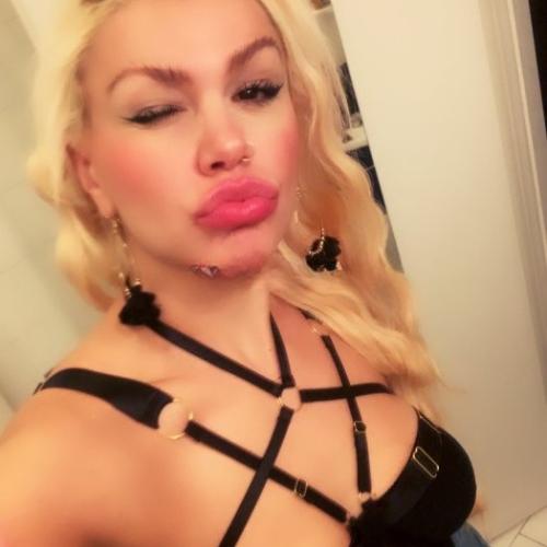 Bianca — Vevey 에스코트