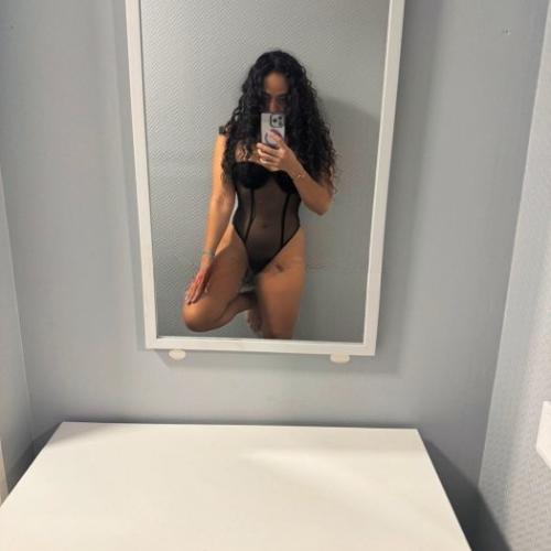 Hailey — kísérő itt: Tampere