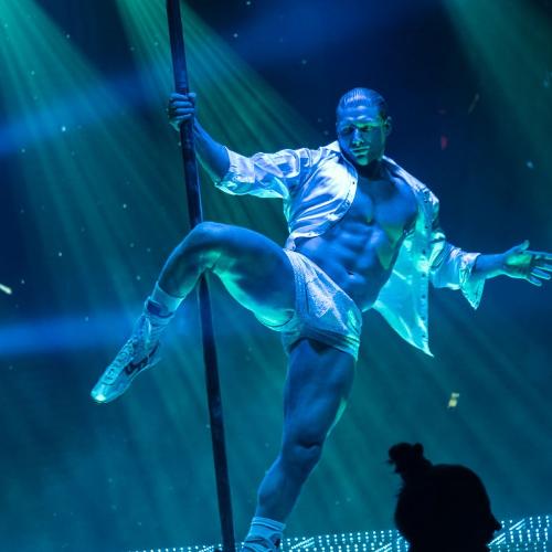 Alcatraz Show Club — еротичний заклад у місті Афіни