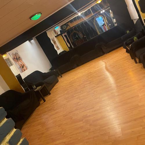 Club Laluna — Erotik-Location in Moers