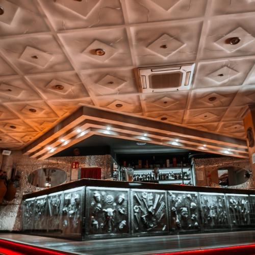 Josephine Club — Erotik-Location in Castelfidardo